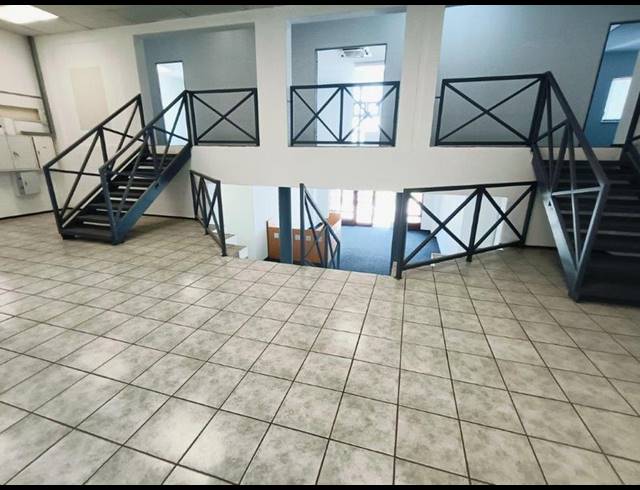 INDUSTRIAL PROPERTY TO RENT IN HALFWAY HOUSE